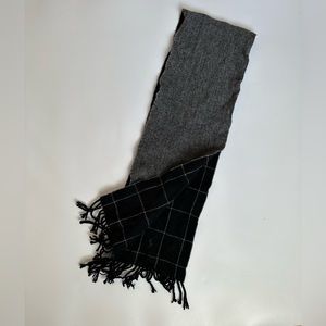Ralph Lauren Scarf / 80% Wool